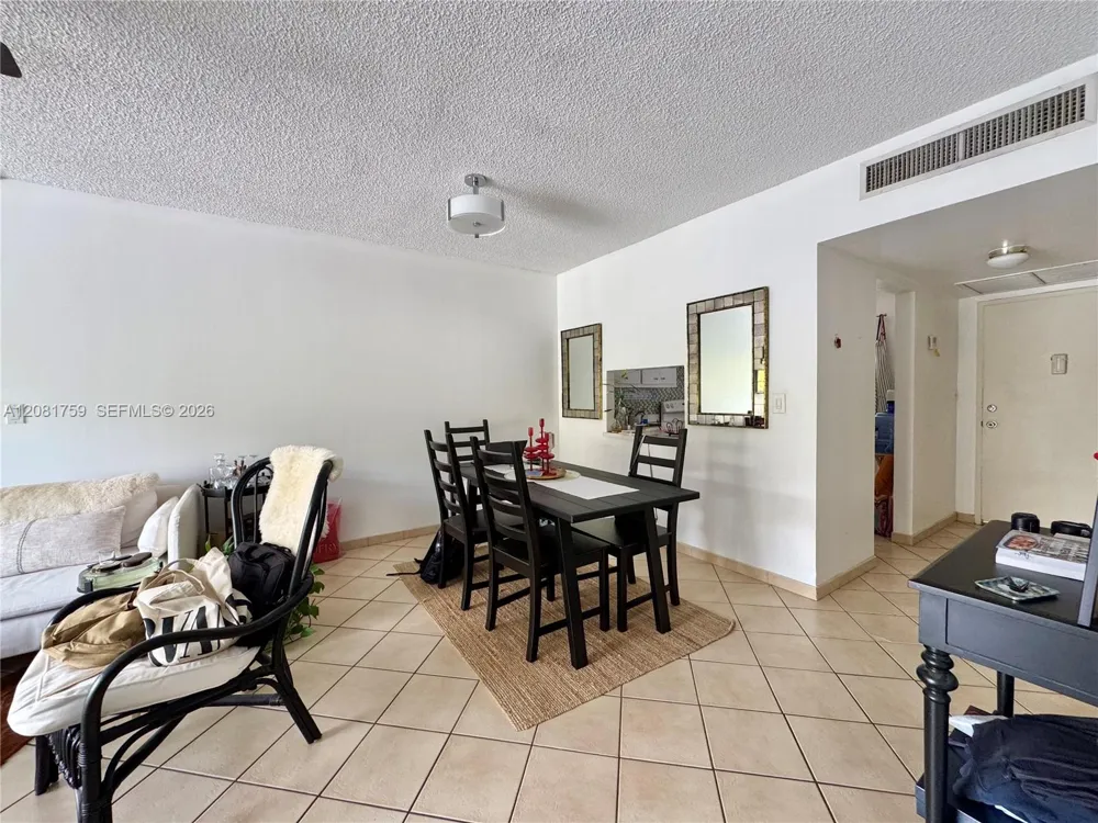 100 Edgewater Dr #305 Coral Gables, FL 33133