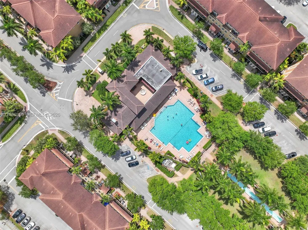 1148 SW 147th Ave #1148 Pembroke Pines, FL 33027