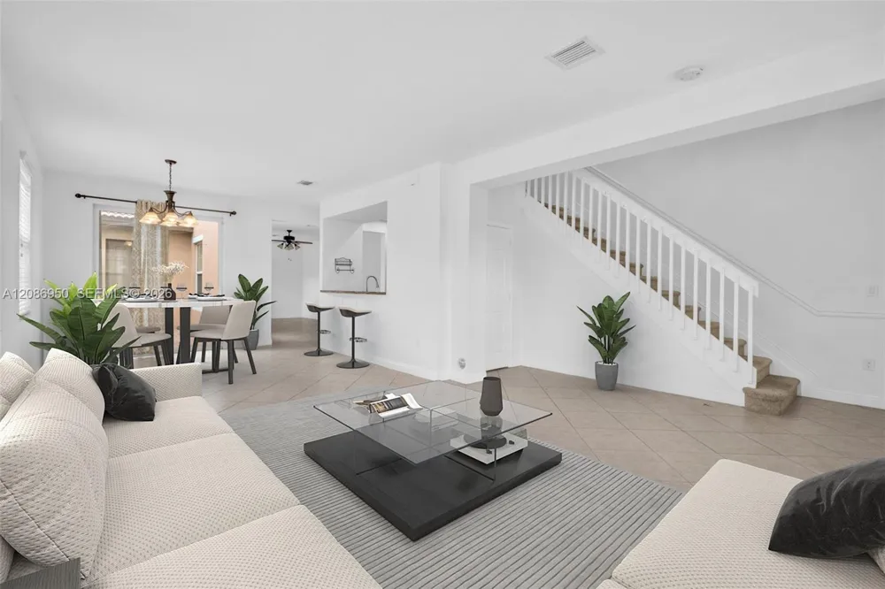 1148 SW 147th Ave #1148 Pembroke Pines, FL 33027