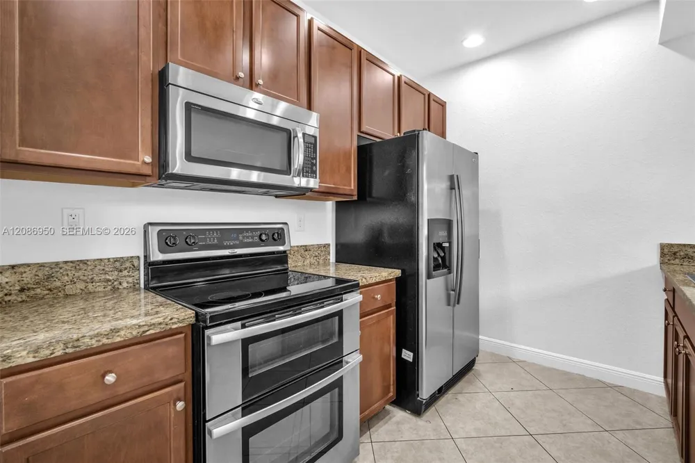 1148 SW 147th Ave #1148 Pembroke Pines, FL 33027