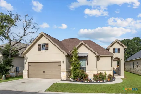 522 Carriage House
