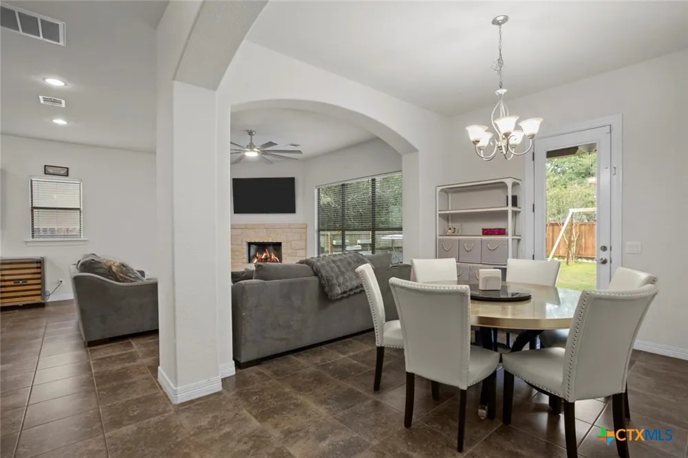 522 Carriage House Spring Branch, TX 78070