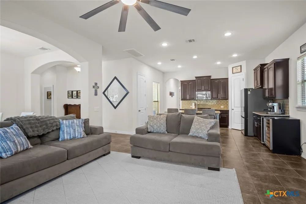 522 Carriage House Spring Branch, TX 78070