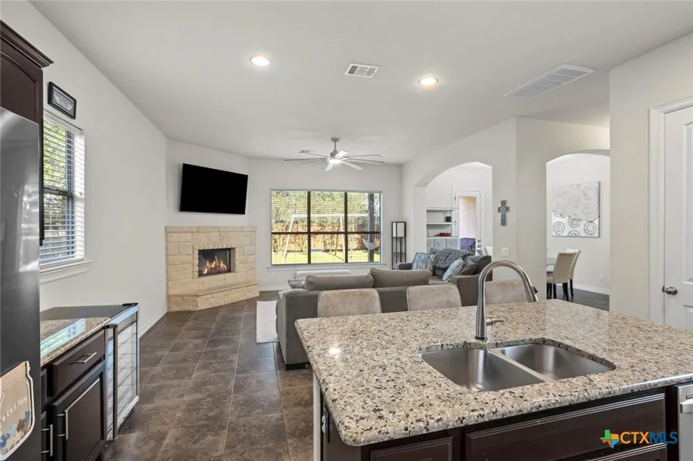 522 Carriage House Spring Branch, TX 78070
