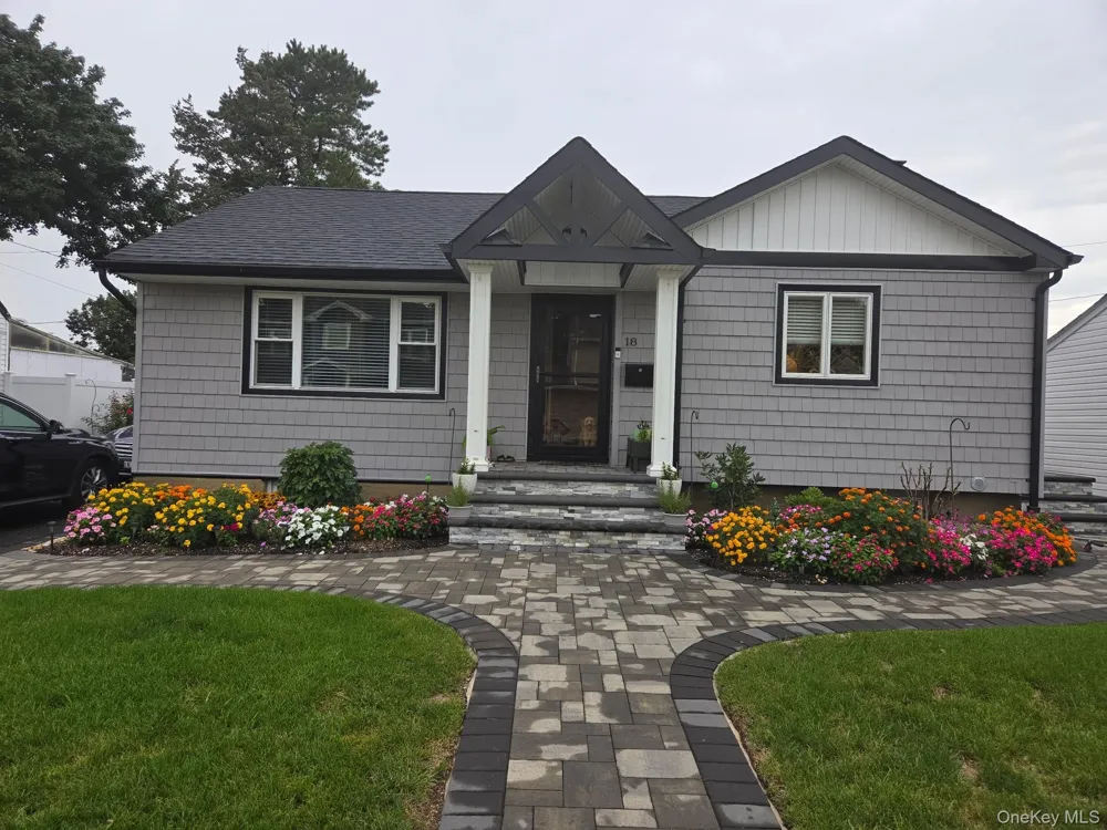 18 Devon Road Bethpage, NY 11714