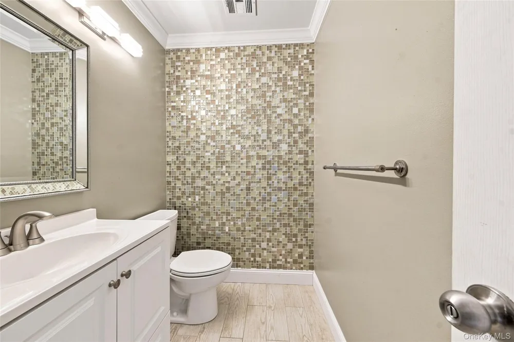 217 Sunset Boulevard #9217G Bronx, NY 10473