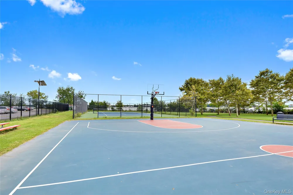 217 Sunset Boulevard #9217G Bronx, NY 10473