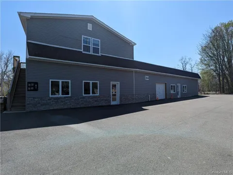 3144 Route 9W #400