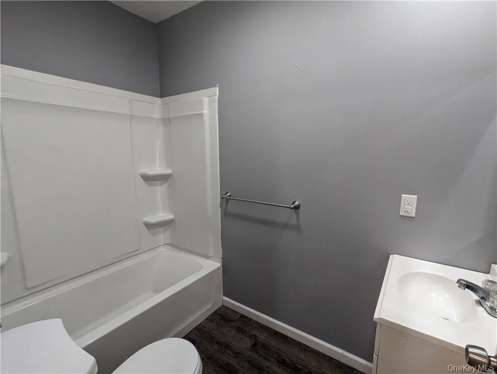 3144 Route 9W #400 New Windsor, NY 12553