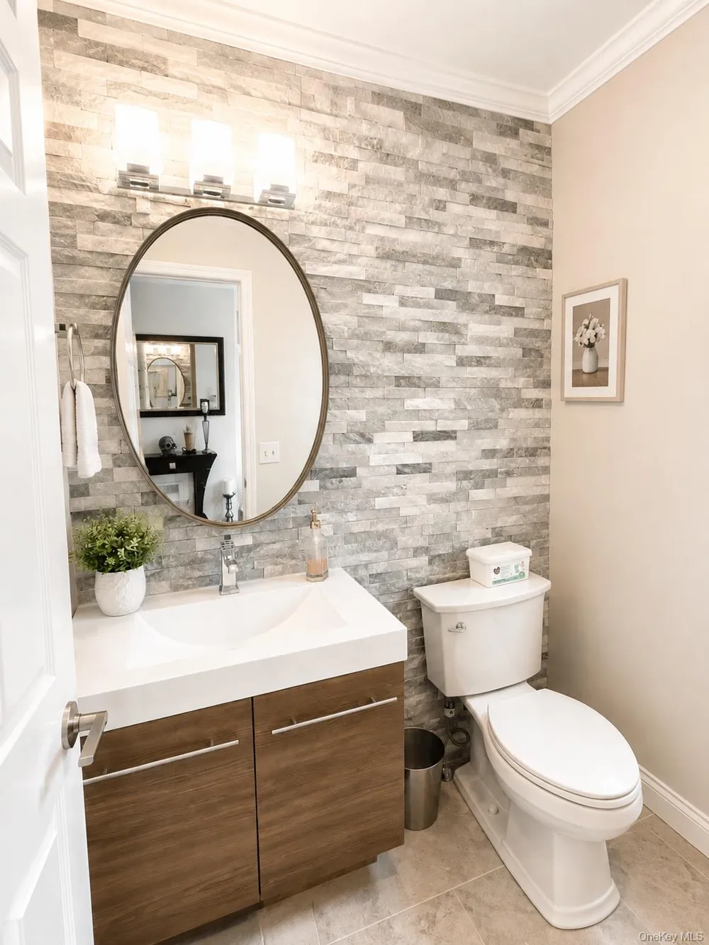 19 Helene Circle Woodbury, NY 10930