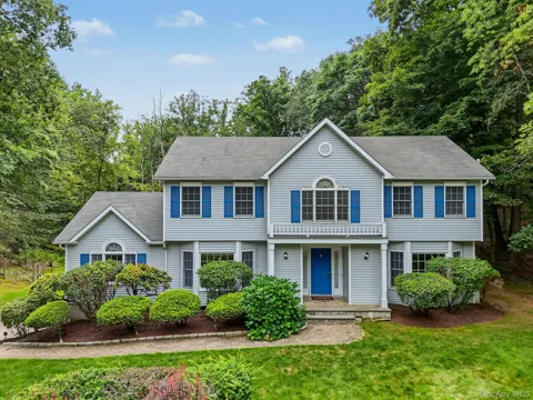 4 Sugar Hollow Road