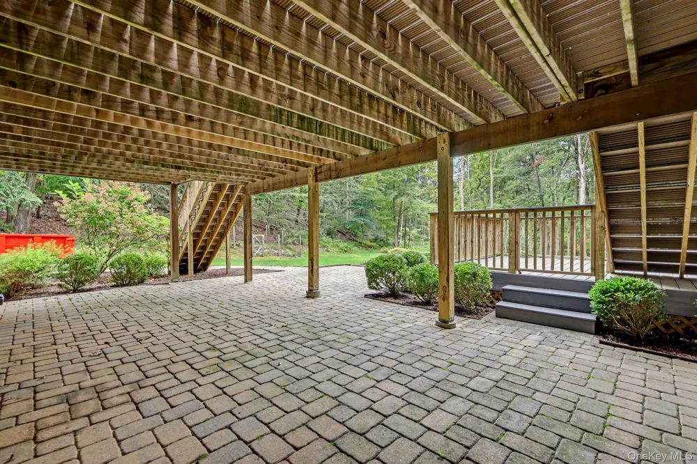 4 Sugar Hollow Road Katonah, NY 10536