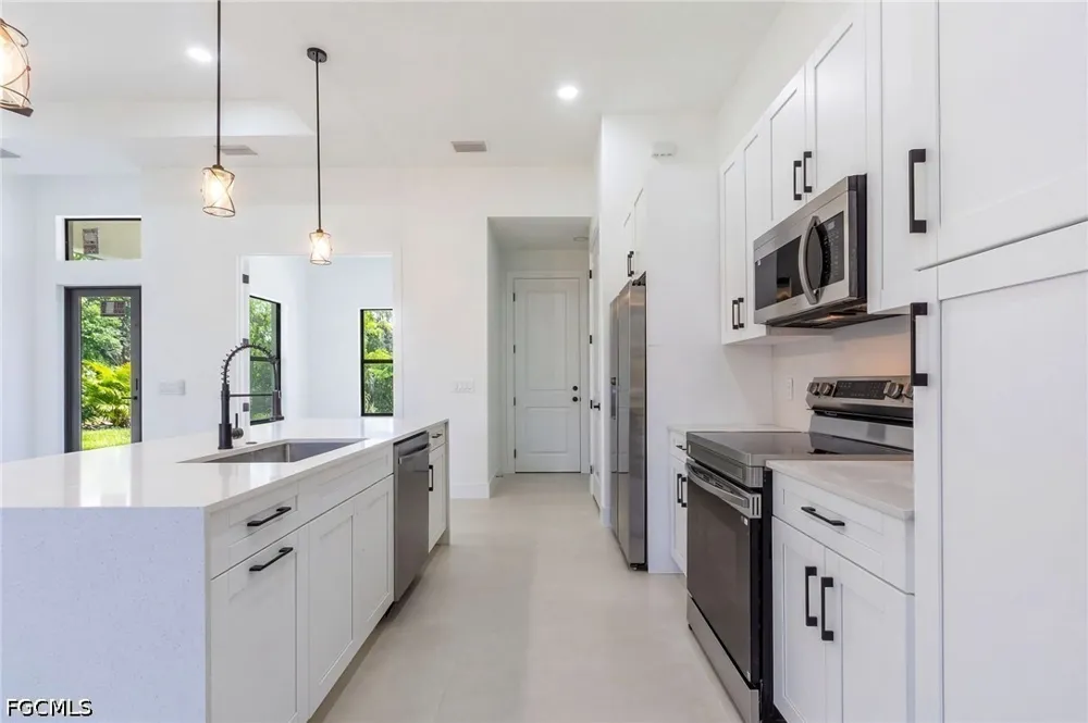 NE 17th Terrace Cape Coral, FL 33909