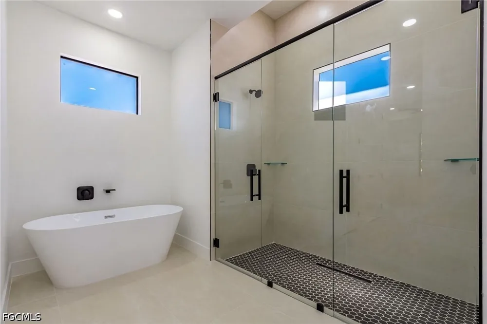 NE 17th Terrace Cape Coral, FL 33909