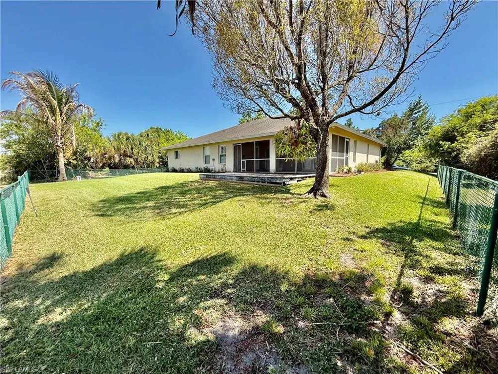 711 Sawyer Street Lehigh Acres, FL 33974