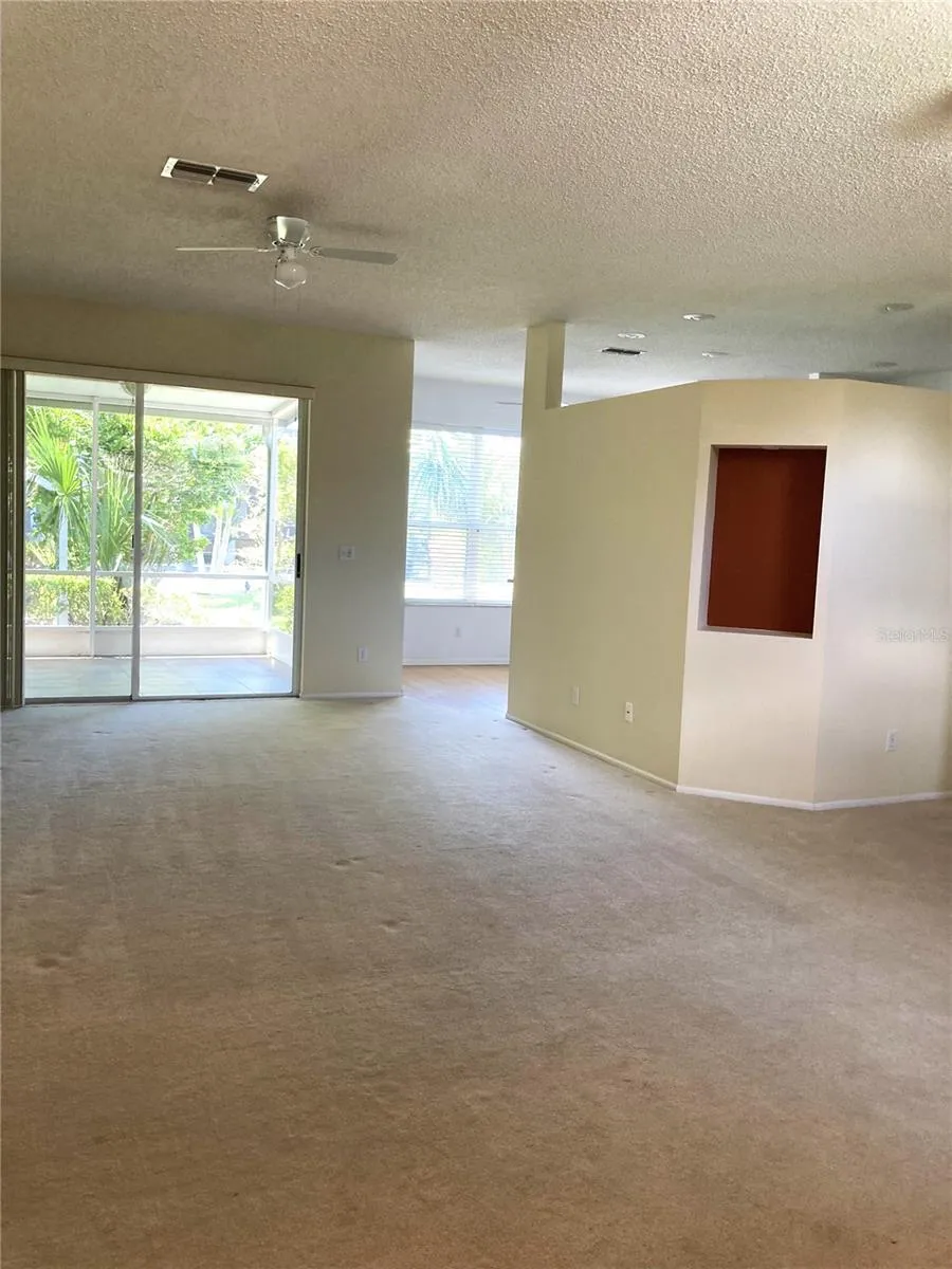 5006 45TH STREET W Bradenton, FL 34210
