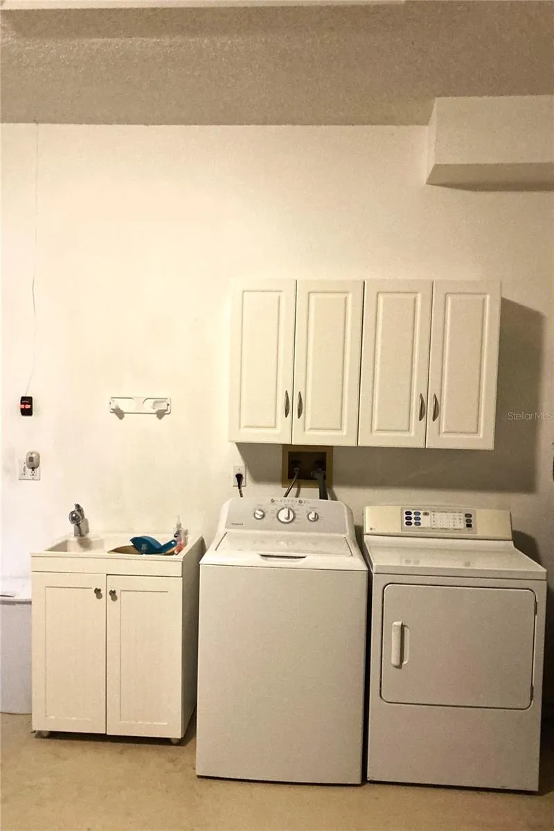 5006 45TH STREET W Bradenton, FL 34210