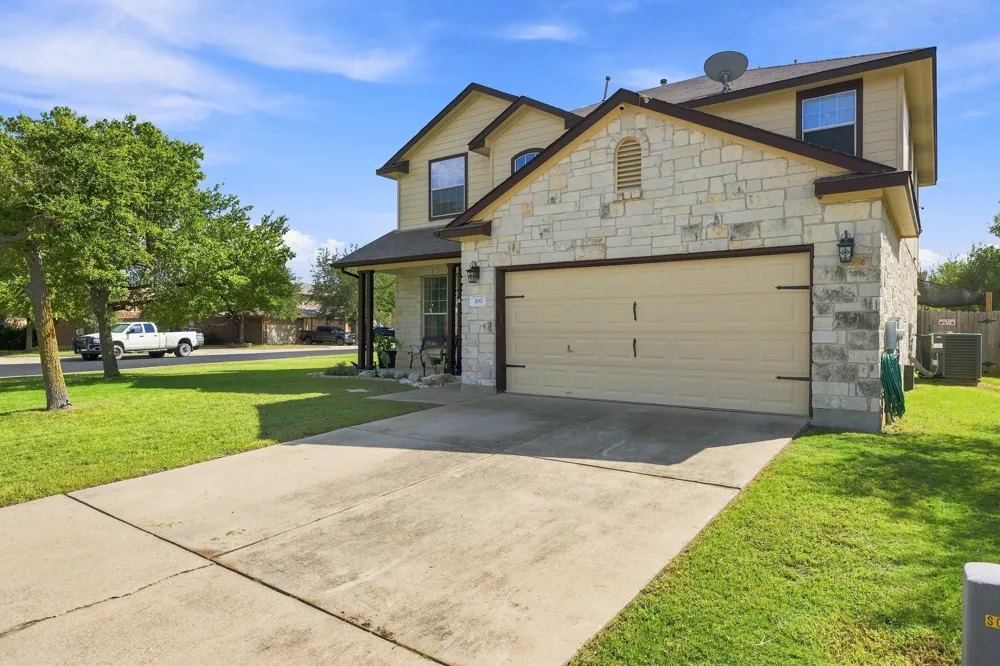 100 Wild Cat Drive Bastrop, TX 78602