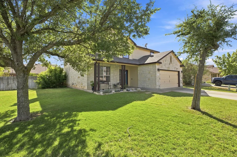 100 Wild Cat Drive Bastrop, TX 78602