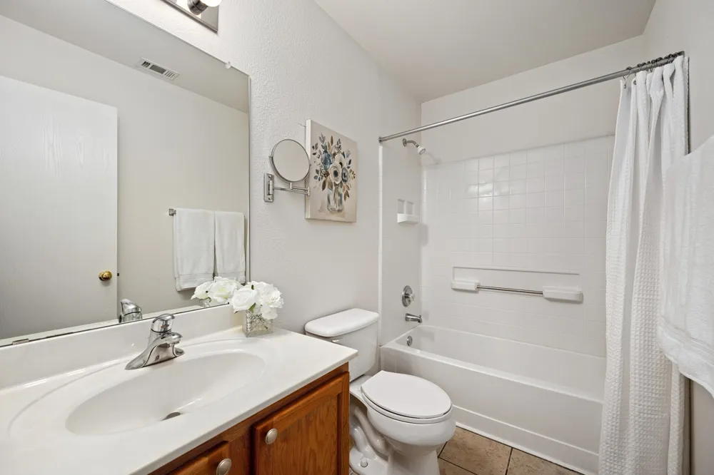 204 Katherine Way Leander, TX 78641