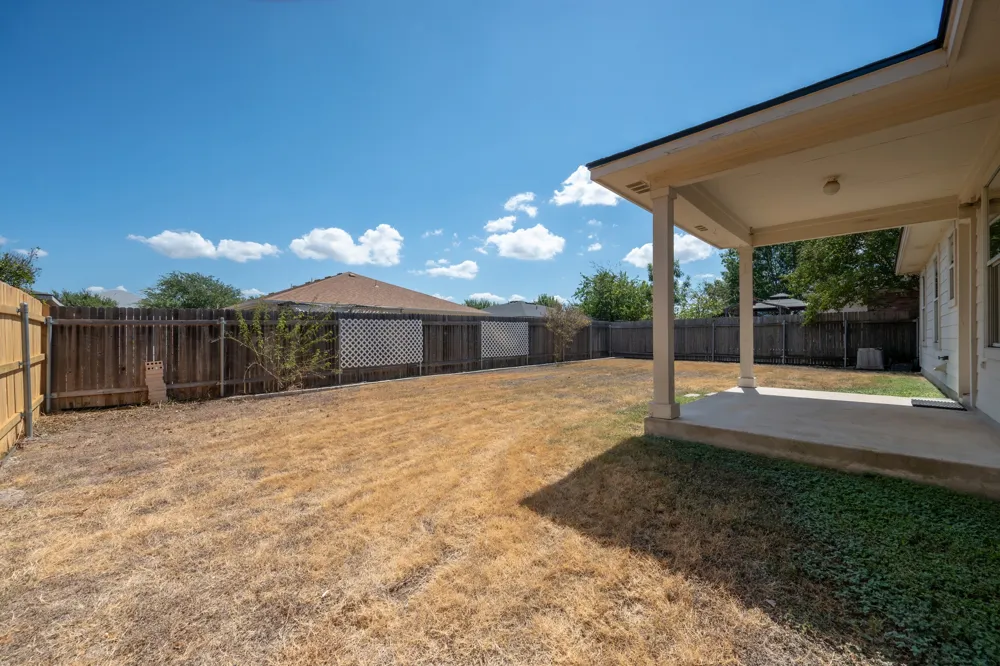 204 Katherine Way Leander, TX 78641