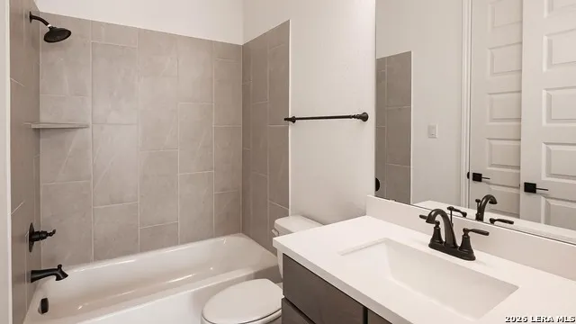 726 Grand Legacy New Braunfels, TX 78130