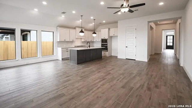 726 Grand Legacy New Braunfels, TX 78130