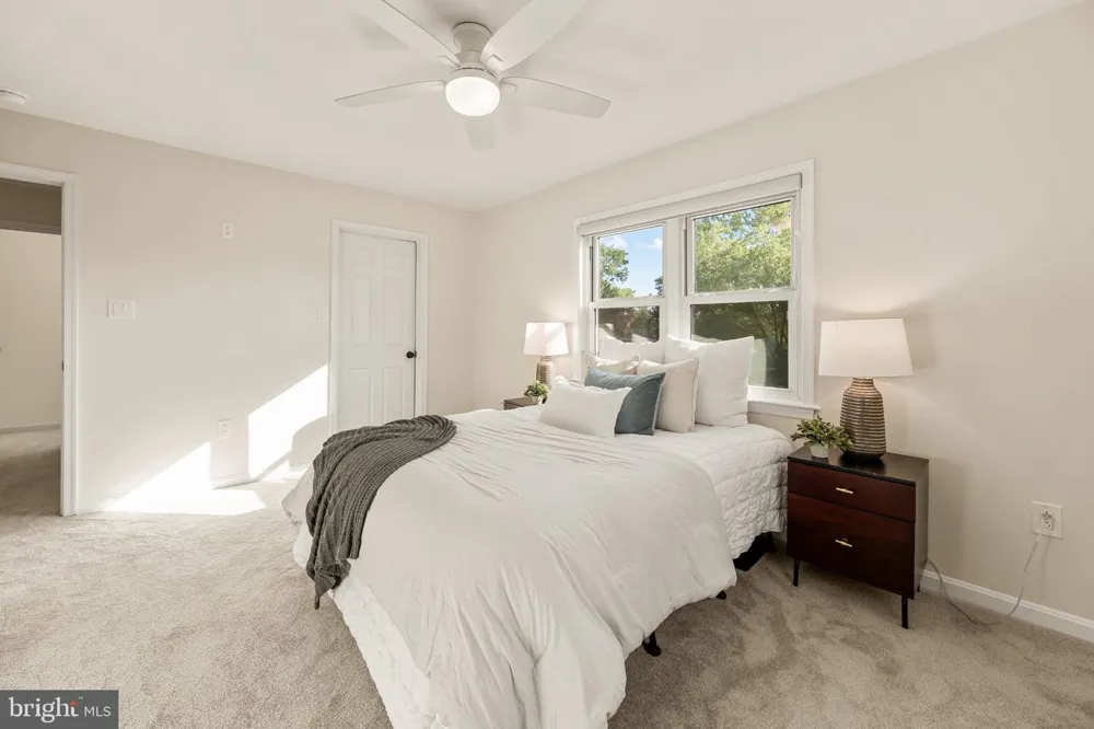 101 EARLEY Alexandria, VA 22304