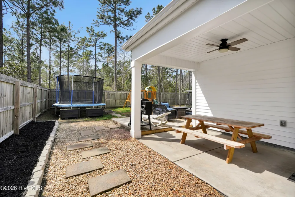 1528 Pleasant Hollow Court SE Bolivia, NC 28422