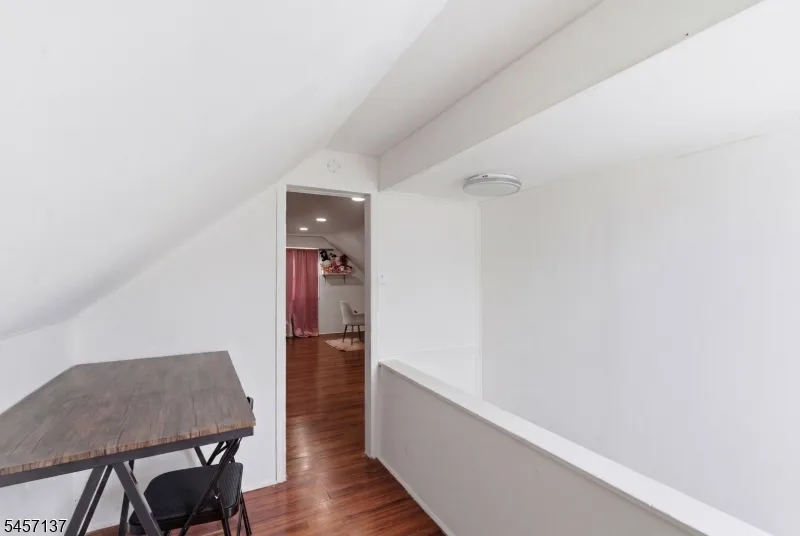 1 Park Pl North Brunswick, NJ 08902