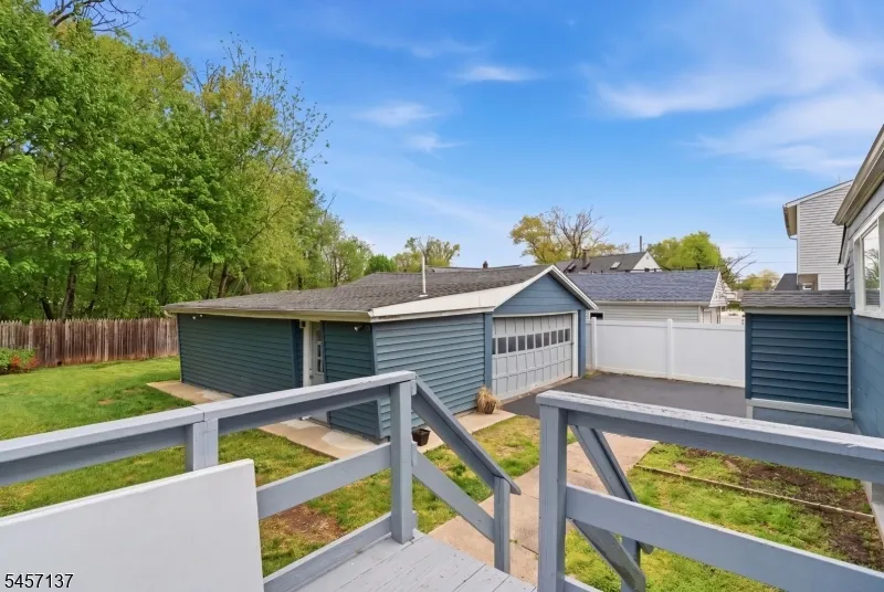 1 Park Pl North Brunswick, NJ 08902