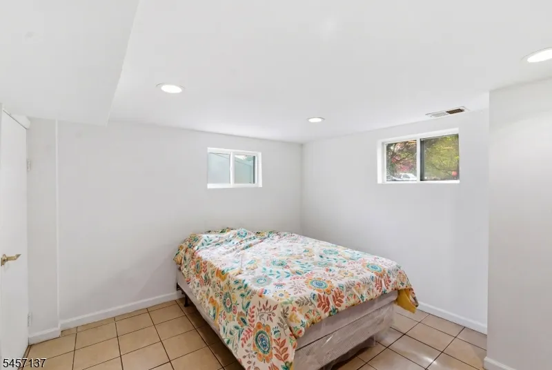 1 Park Pl North Brunswick, NJ 08902