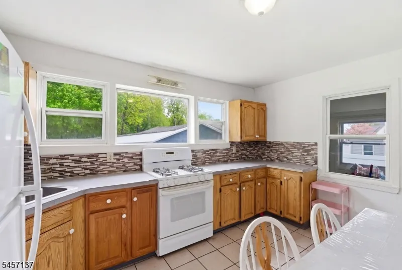 1 Park Pl North Brunswick, NJ 08902