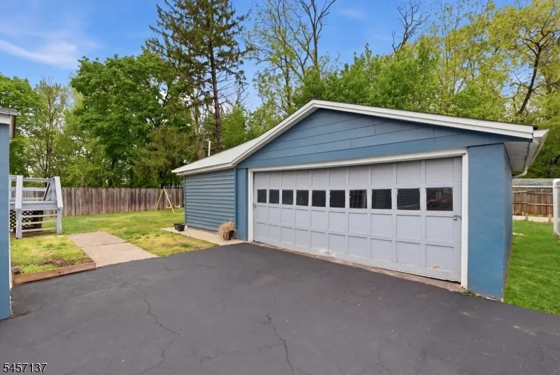 1 Park Pl North Brunswick, NJ 08902