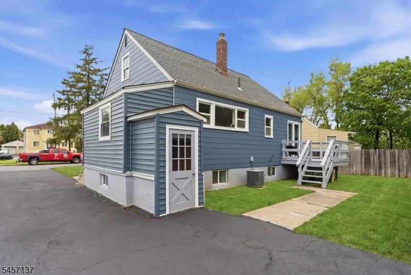 1 Park Pl North Brunswick, NJ 08902