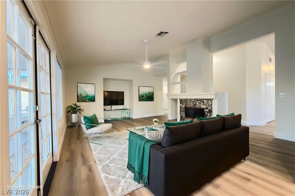 443 Compo Avenue Las Vegas, NV 89123