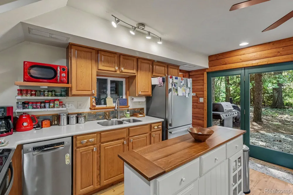 4012 Wintergreen Drive Valley Township, MI 49010
