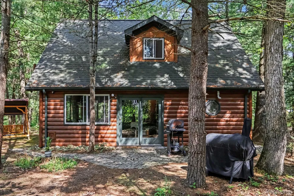 4012 Wintergreen Drive Valley Township, MI 49010