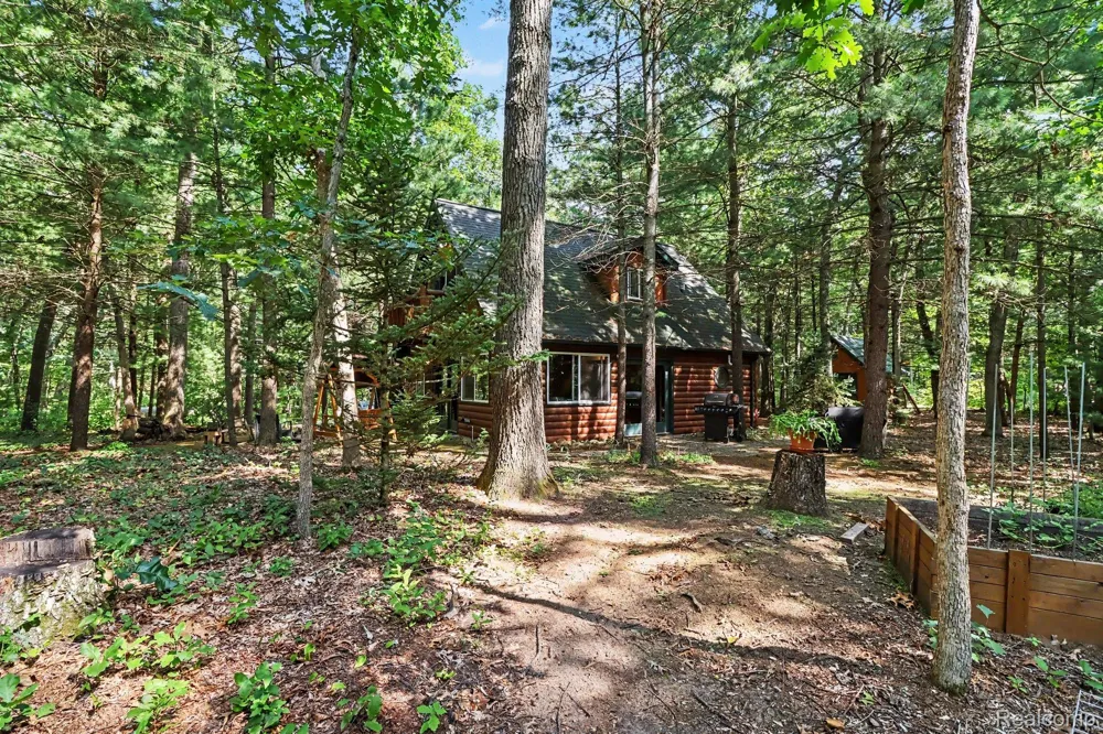 4012 Wintergreen Drive Valley Township, MI 49010