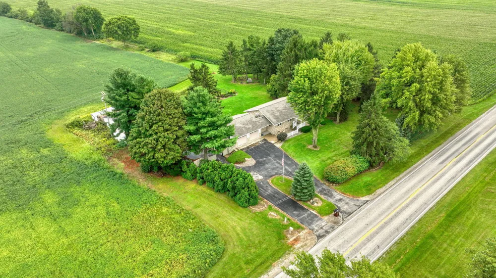 11625 Ridge Highway Macon Township, MI 49286
