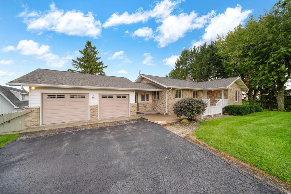 11625 Ridge Highway Macon Township, MI 49286