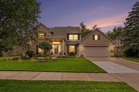45128 Glengarry Road