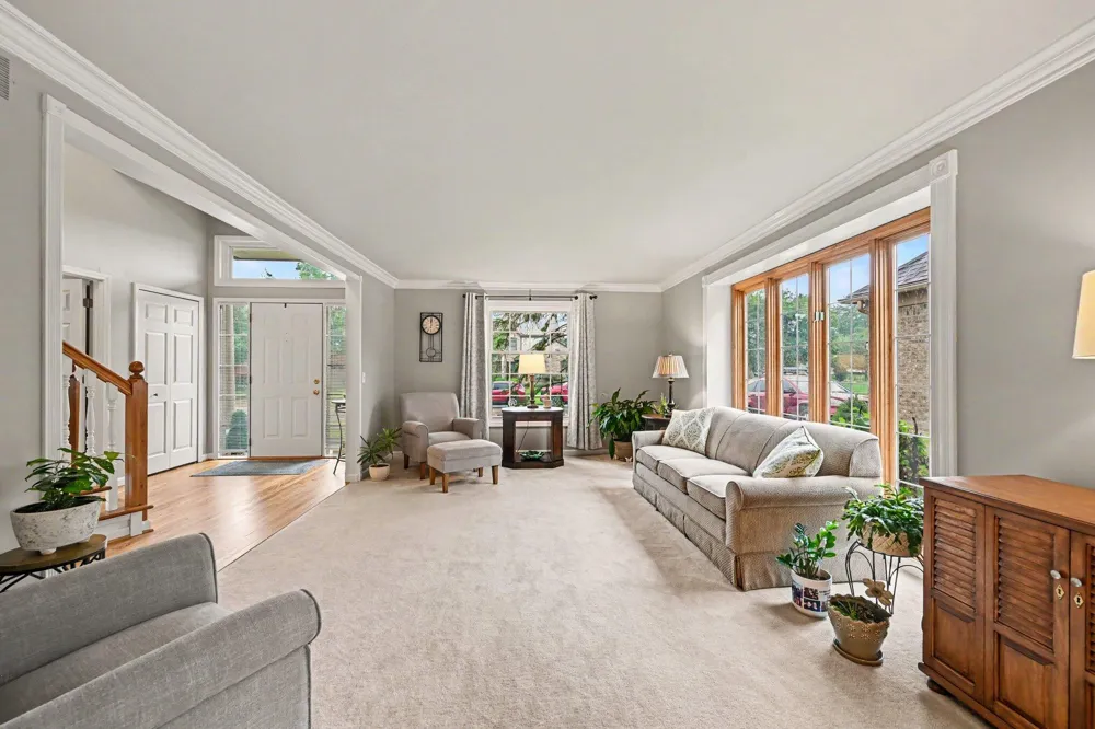 45128 Glengarry Road Canton Charter Township, MI 48188