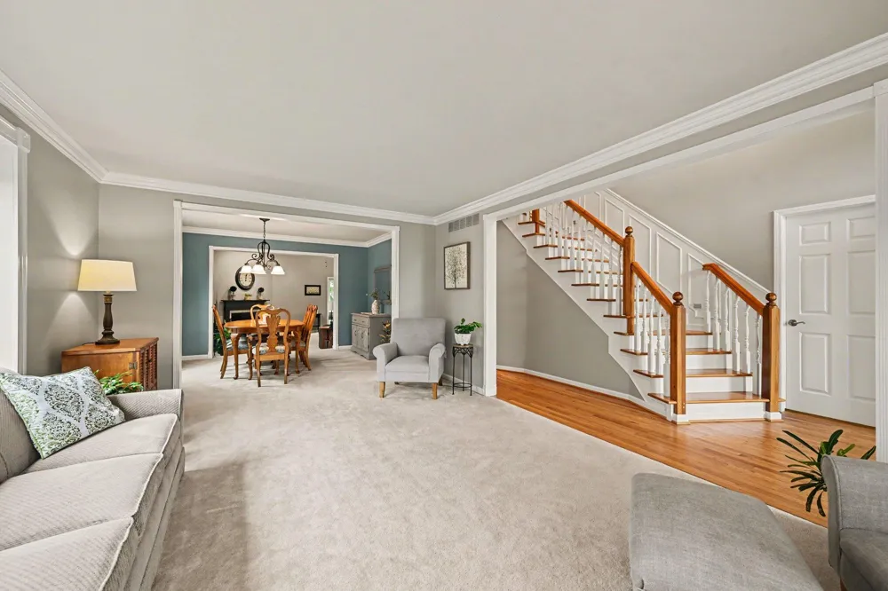 45128 Glengarry Road Canton Charter Township, MI 48188
