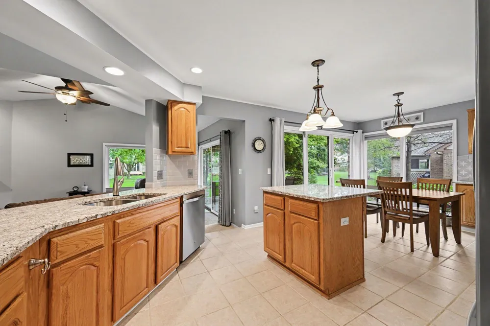 45128 Glengarry Road Canton Charter Township, MI 48188
