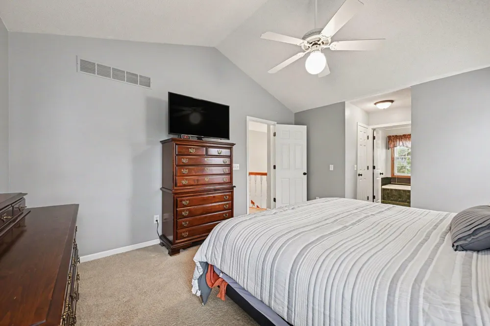 45128 Glengarry Road Canton Charter Township, MI 48188