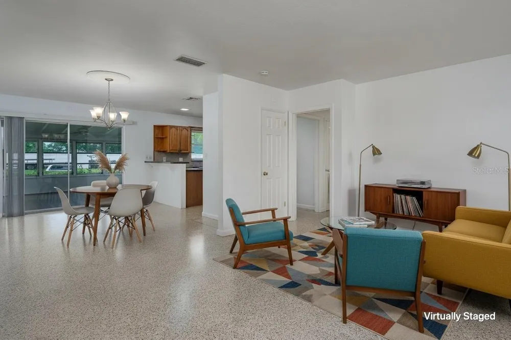 1225 CASABELLA DRIVE Bradenton, FL 34209