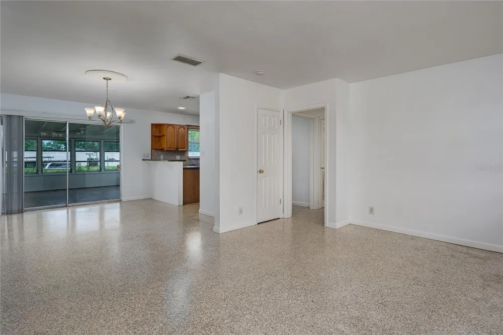 1225 CASABELLA DRIVE Bradenton, FL 34209