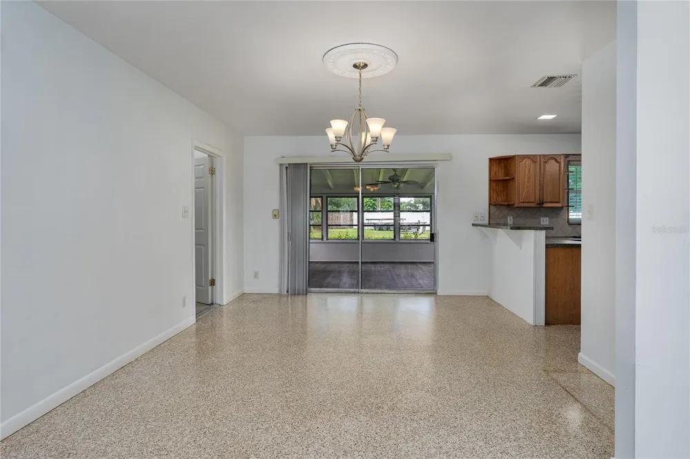 1225 CASABELLA DRIVE Bradenton, FL 34209