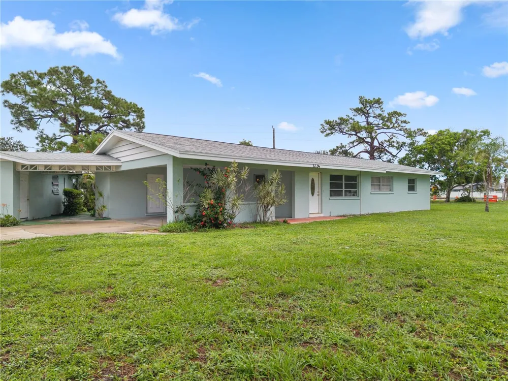 1225 CASABELLA DRIVE Bradenton, FL 34209